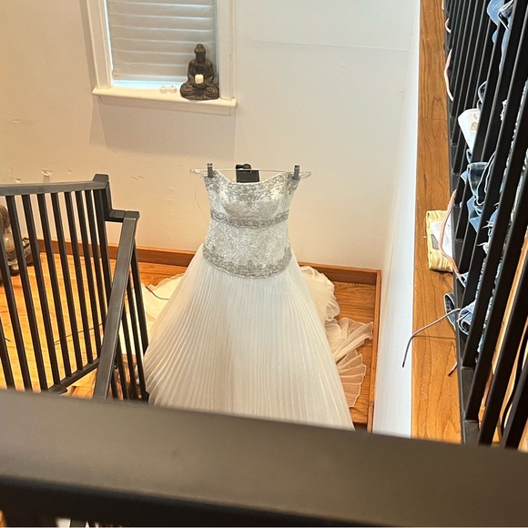 Allure Bridals White and Silver Wedding Dress - Picture 6 of 11